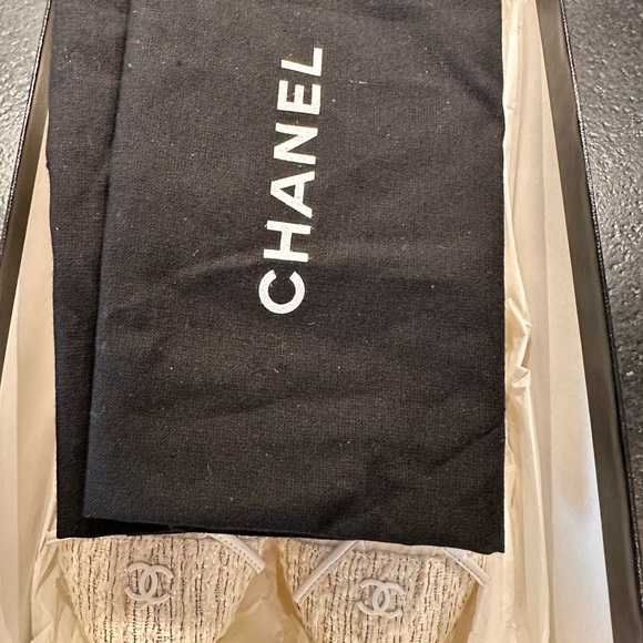 CHANEL CC Sheer Tweed Lamb Leather Cruise Spring Summer White Ballet Flats 38 - Picture 8 of 8